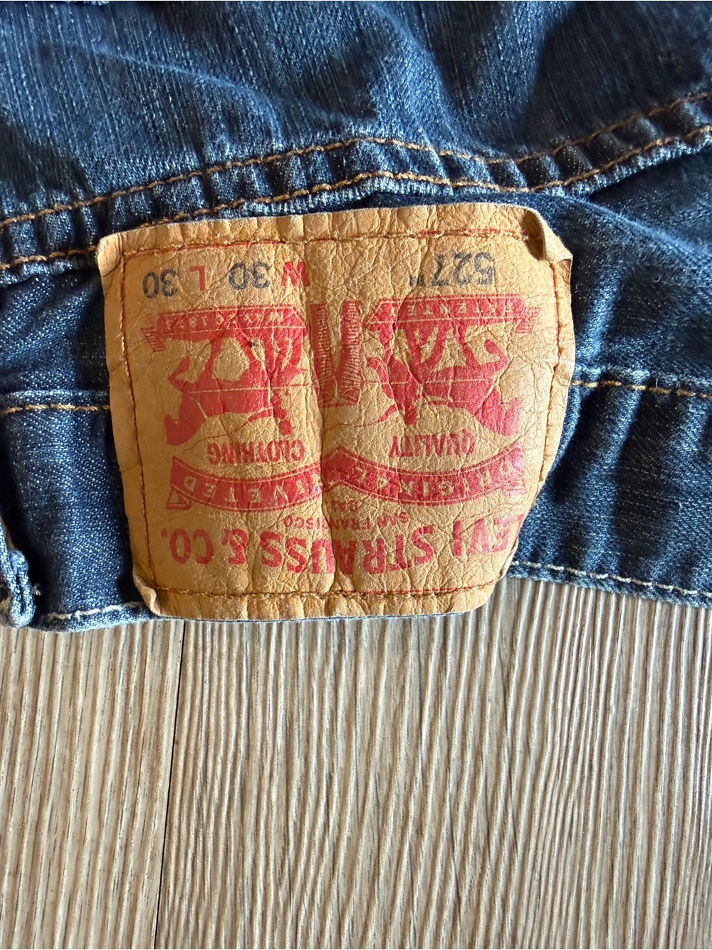 Levi's Men's 527 Straight-Leg Jeans 30W30L - Picture 3 of 3